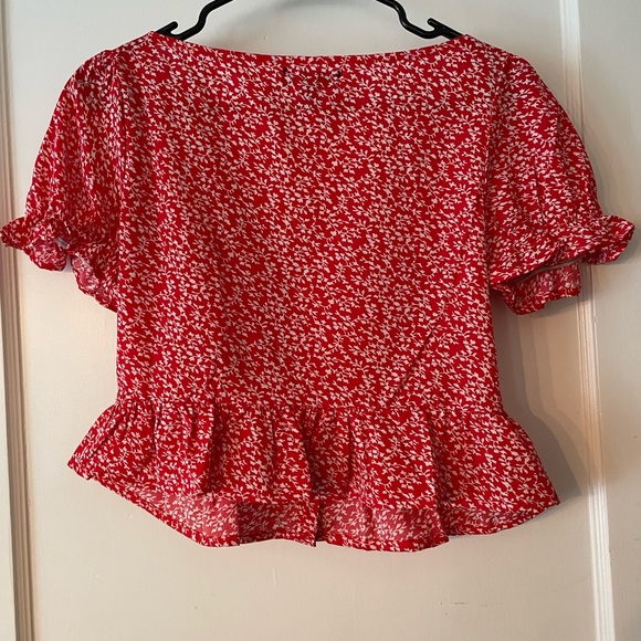 Cottage core floral peasant top - Picture 2 of 3